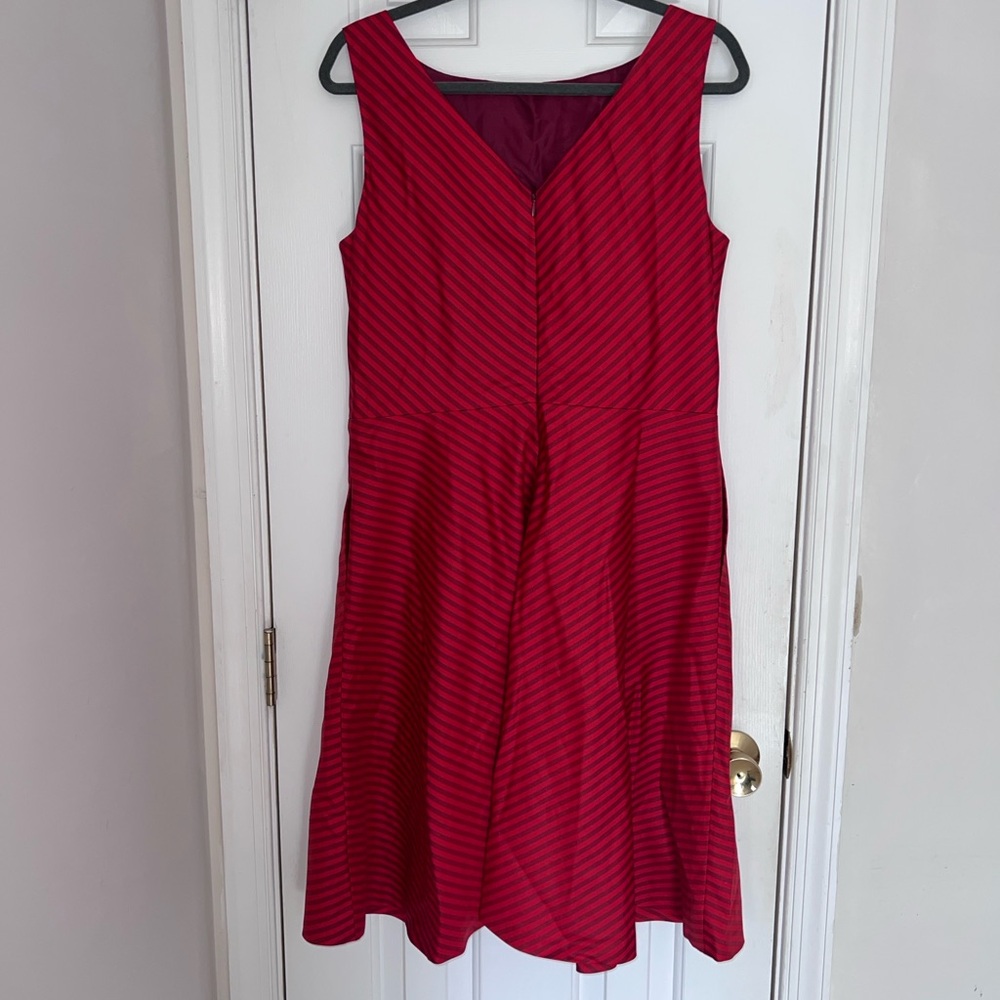 Issac Mizrahi 14 dress - Picture 2 of 4